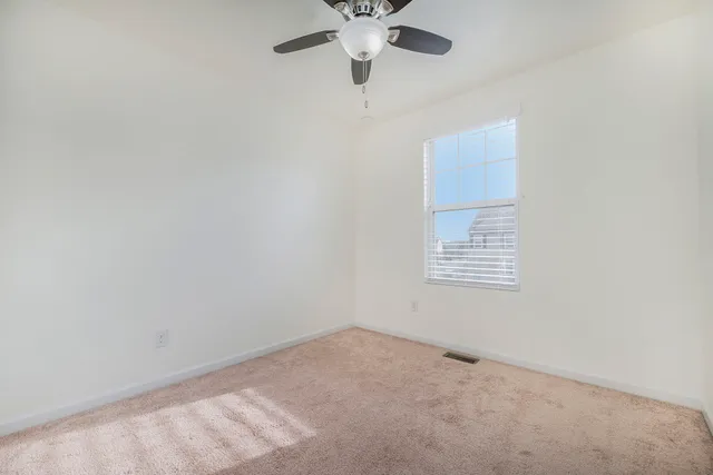 $2,900 | 329 Glenhurst Boulevard, Rochester Hills, MI 48307