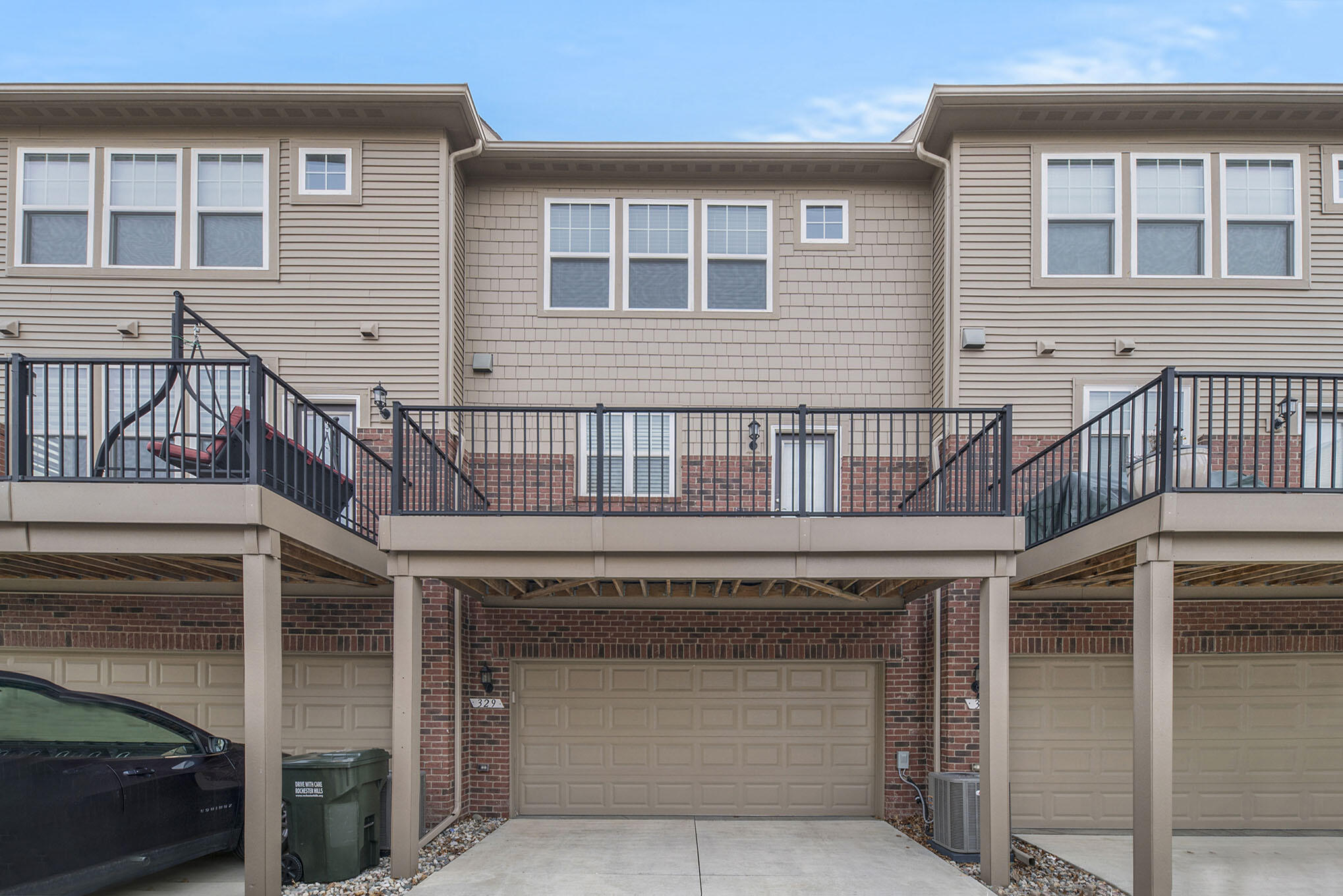 329 Glenhurst Boulevard Rochester Hills, MI 48307 - Photo 18 of 18 DSC08936