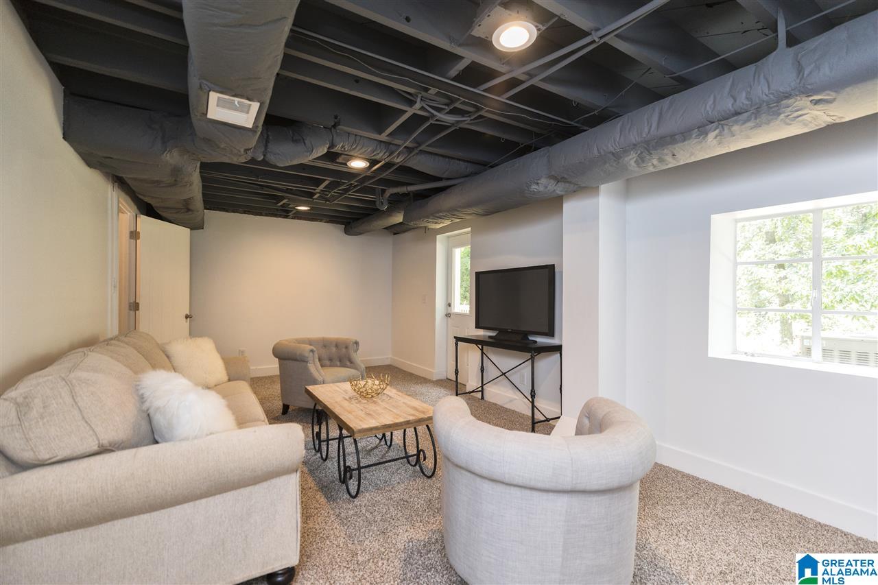 2721 Shades Crest Road Birmingham, AL 35216 - Photo 33 of 37