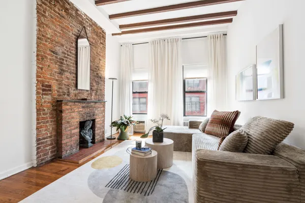 $499,000 | 431 West 54th Street, Unit 5B | Hell's Kitchen