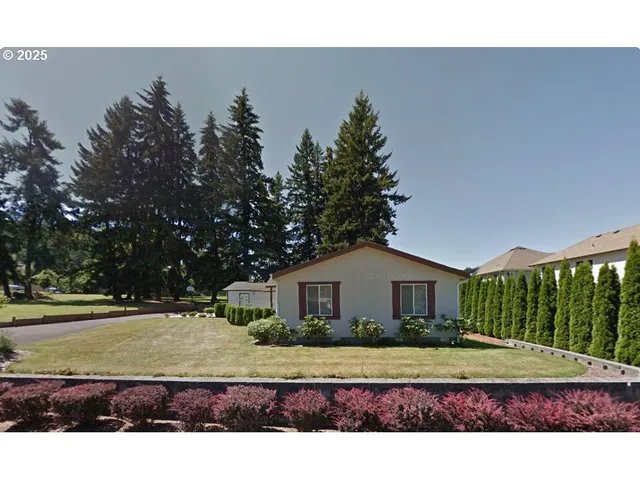 $495,000 | 11985 Southeast Eddies Way, Clackamas, OR 97015
