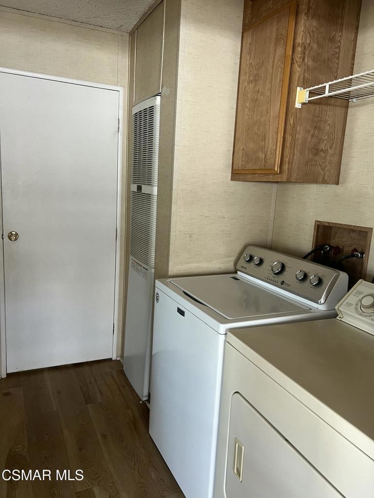 122 Don Felipe, Unit 122 Ojai, CA 93023 - Photo 36 of 50 a utility room with dryer and washer