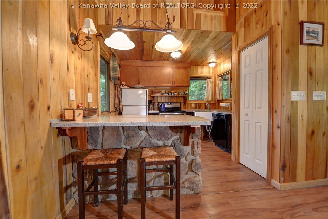 13886 Elk River Road Maysel, WV 25133 - Photo 7 of 30 Gallery Image 7