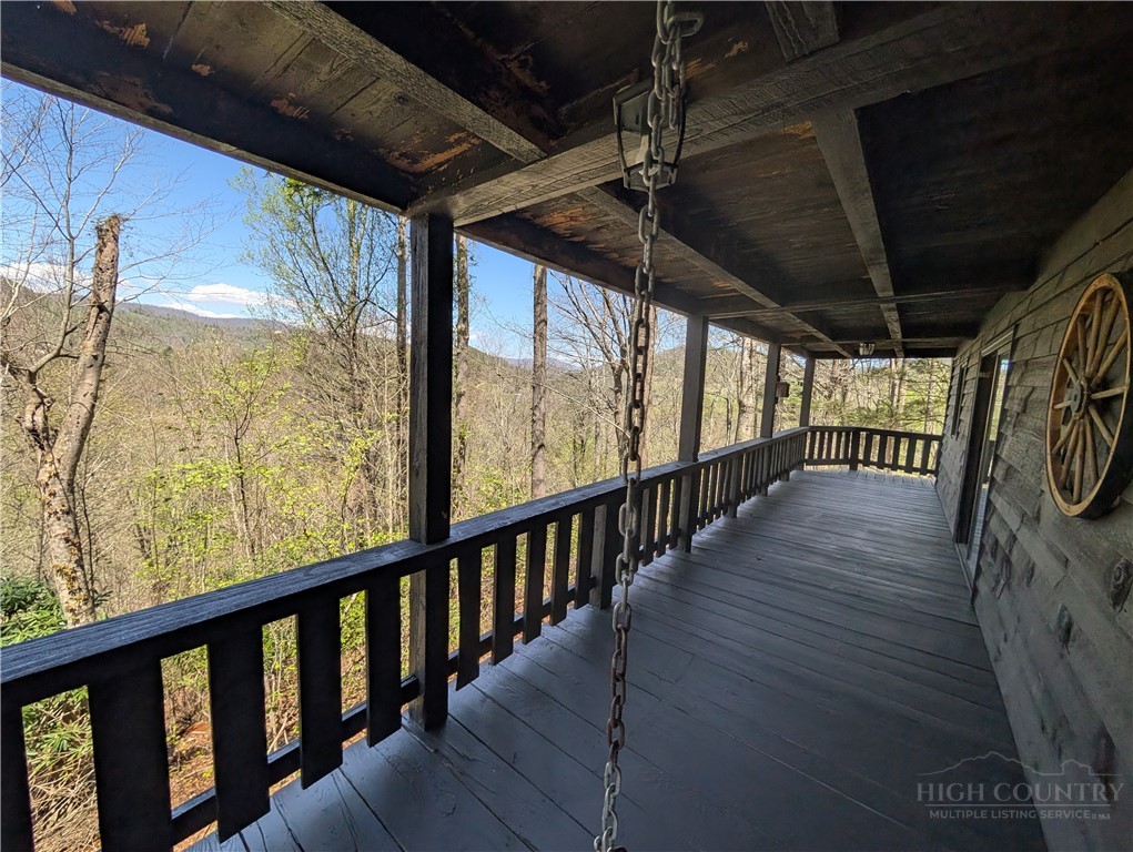 304 McGuire Road Sugar Grove, NC 28679 - Photo 1 of 39