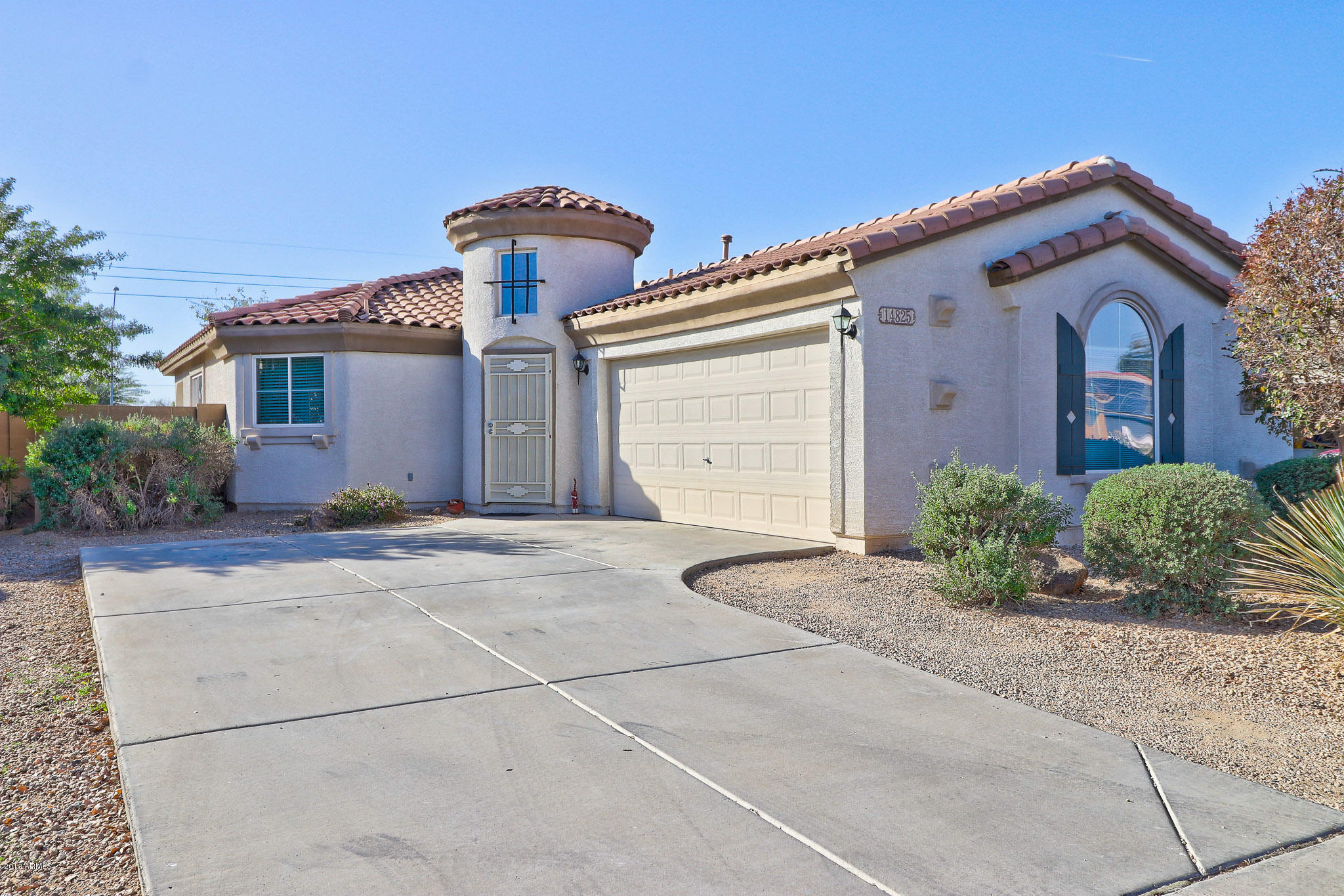 14825 West Wethersfield Road Surprise, AZ 85379 - Photo 3 of 24 Front of Home
