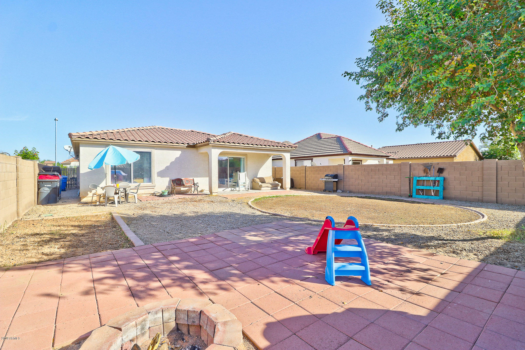 14825 West Wethersfield Road Surprise, AZ 85379 - Photo 5 of 24 Back Yard Pavers