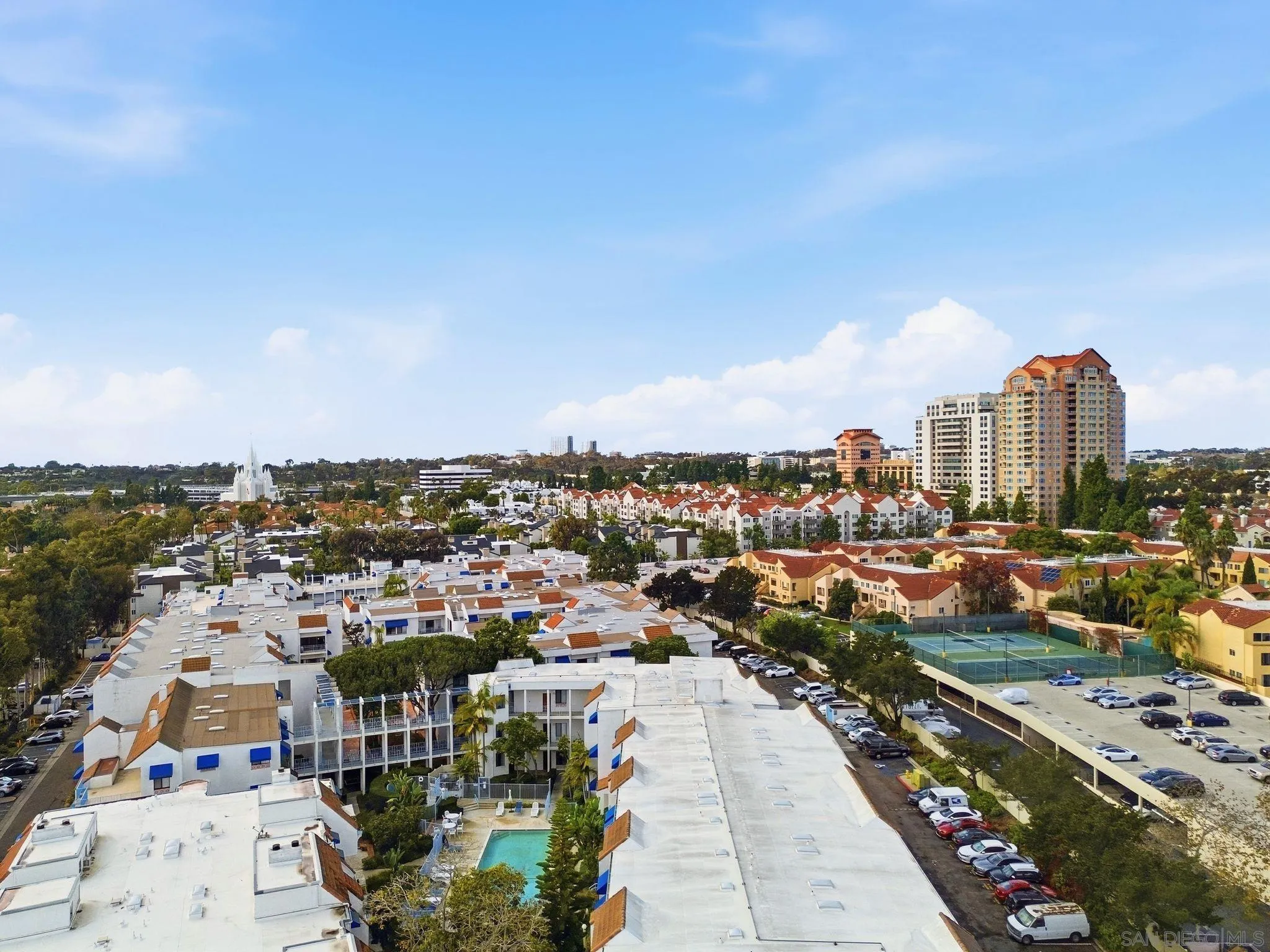 8310 Regents Road, Unit 1E San Diego, CA 92122 - Photo 23 of 28 a view of a city