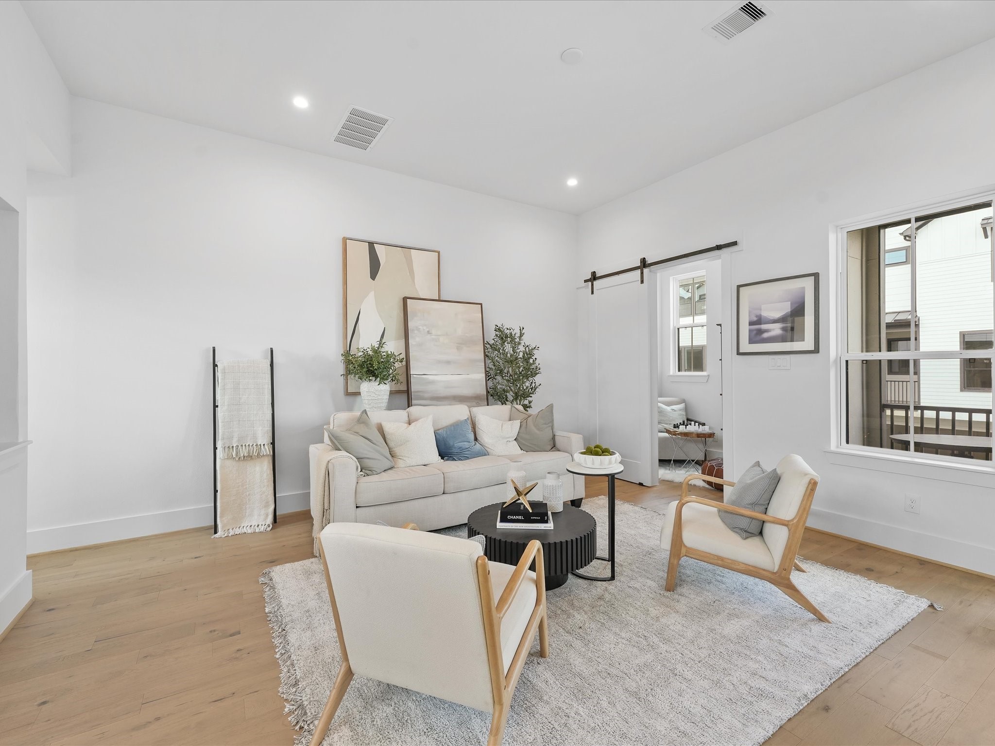 2214 Dennis Street Houston, TX 77004 - Photo 17 of 33