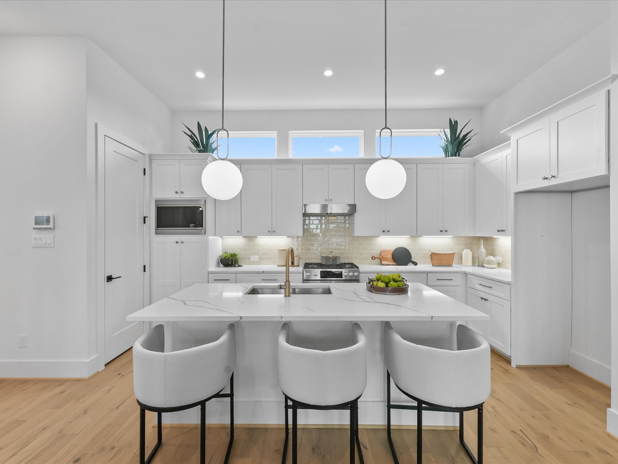 2214 Dennis Street Houston, TX 77004 - Photo 3 of 33