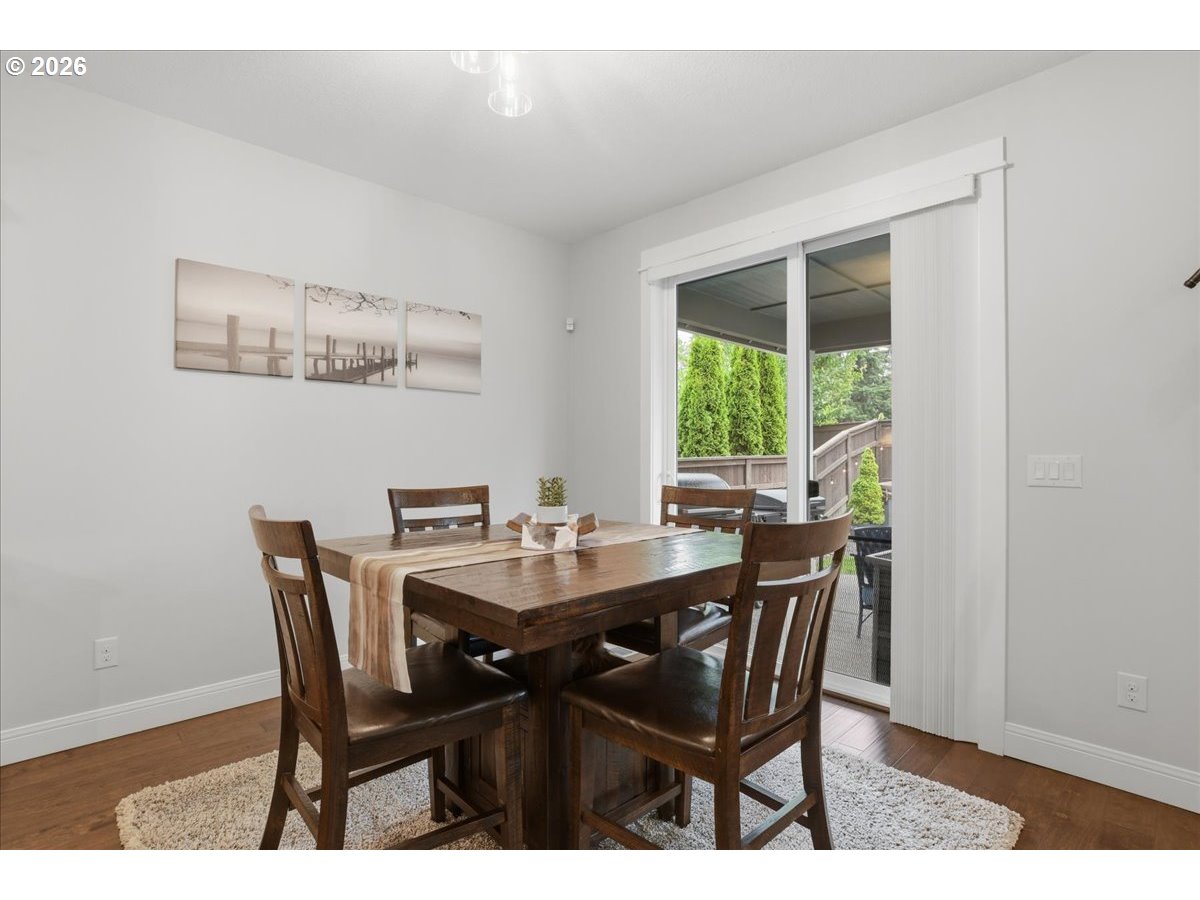3293 North Abernathy Circle Ridgefield, WA 98642 - Photo 25 of 40 Dining Area
