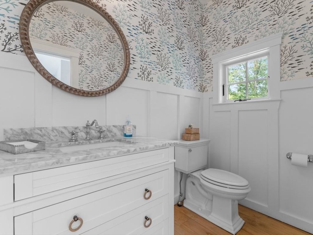 35 Forster Road Manchester, MA 01944 - Photo 16 of 42 Gallery Image 16