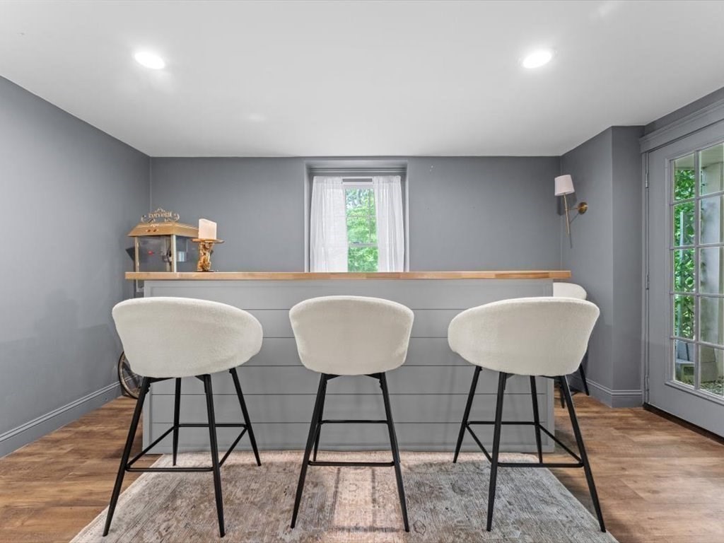 35 Forster Road Manchester, MA 01944 - Photo 30 of 42 Gallery Image 30
