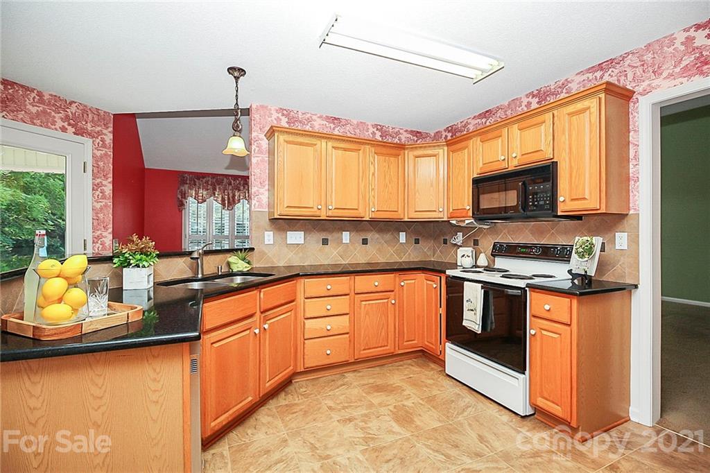 670 Highland Ridge Road, Unit 91 Mooresville, NC 28115 - Photo 10 of 30 Gallery Image 10