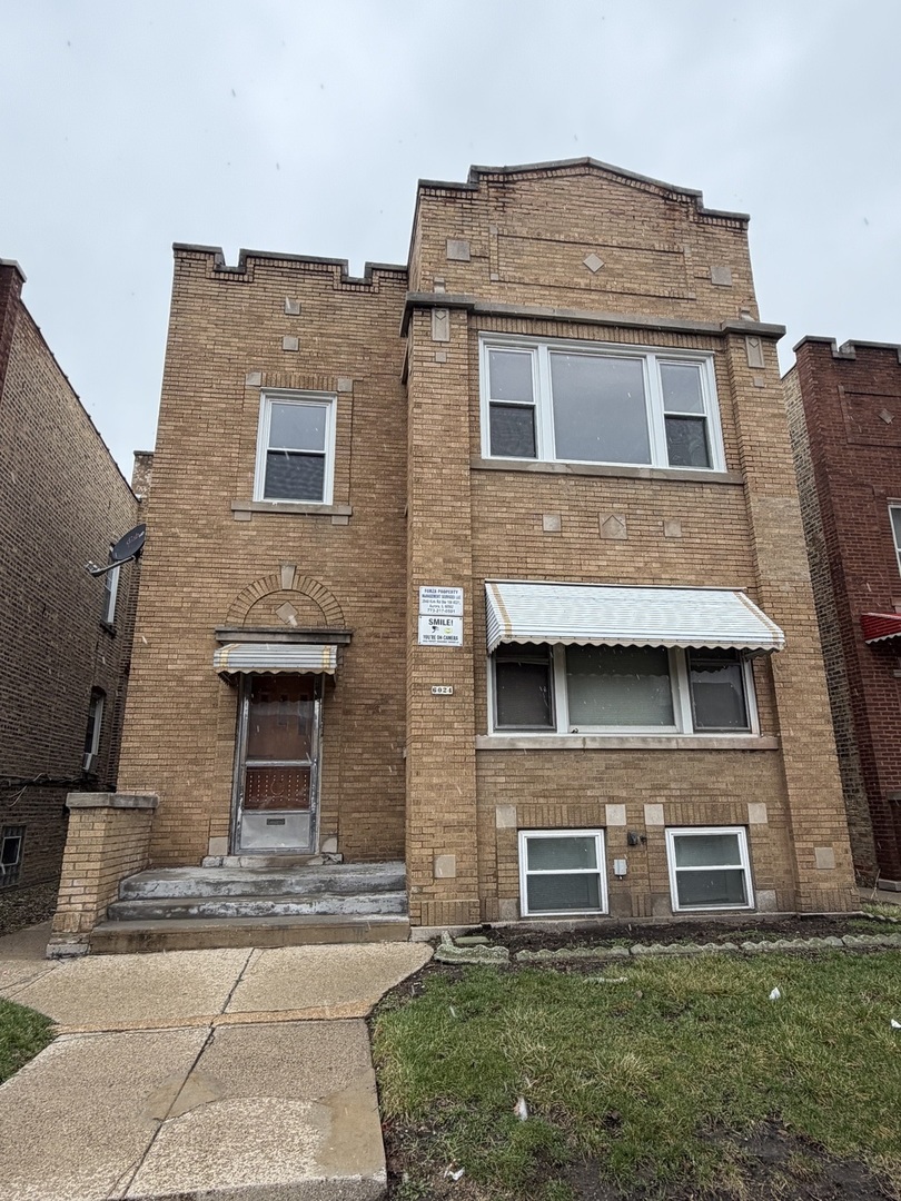 6024 West Addison Street, Unit 2 Chicago, IL 60634 - Photo 1 of 15