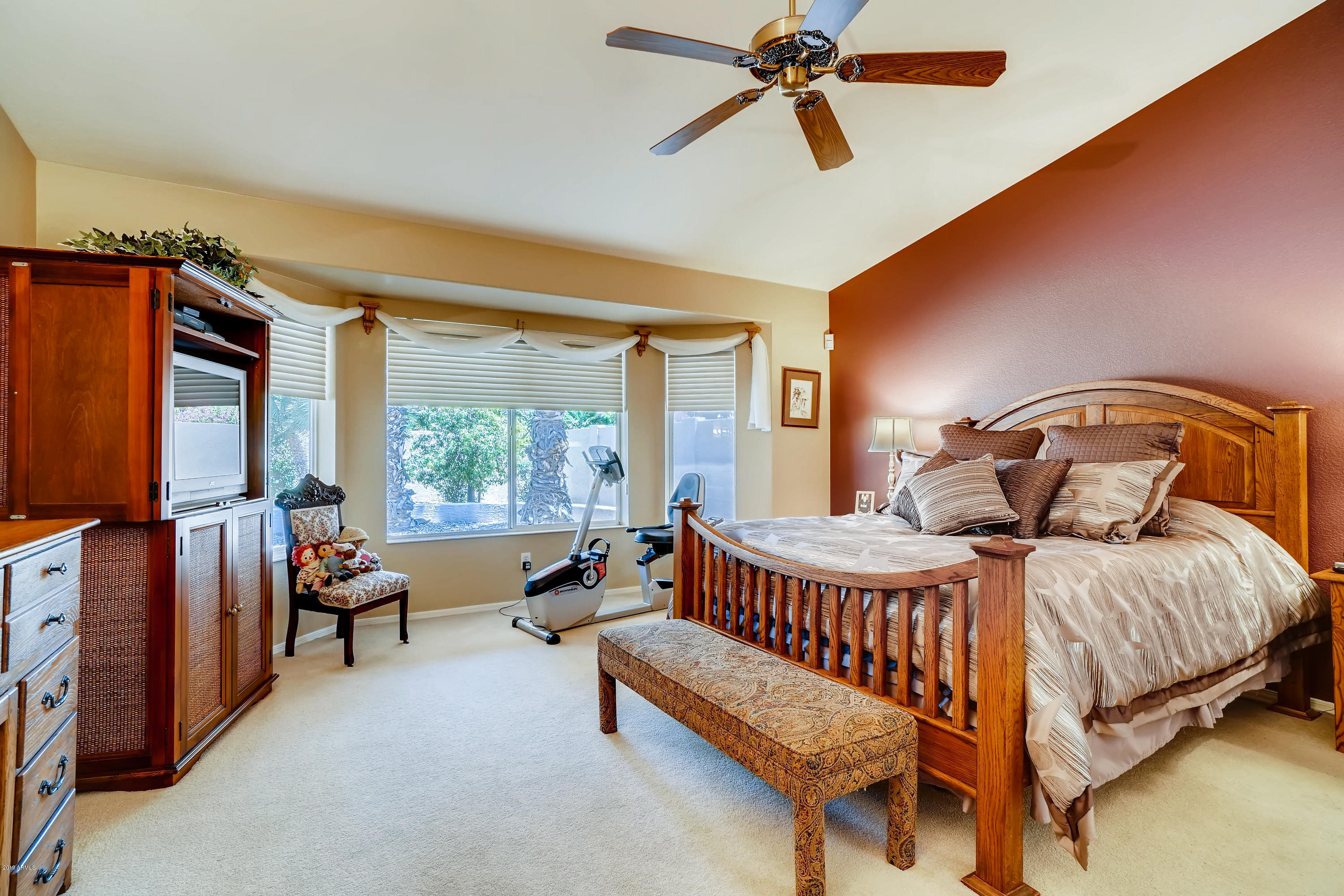 15554 Piccadilly Road Goodyear, AZ 85395 - Photo 13 of 28 15554 W-013-010-Master Be-MLS_Size