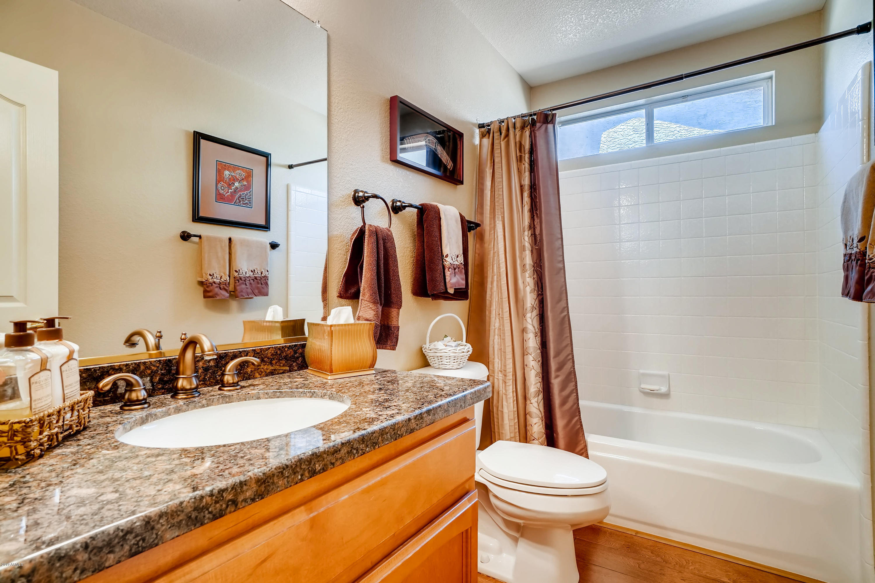 15554 Piccadilly Road Goodyear, AZ 85395 - Photo 22 of 28 15554 W-021-012-Bathroom-MLS_Size