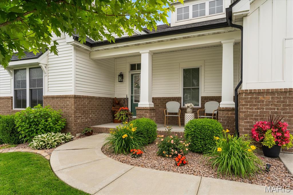 7968 Donner Ridge Caseyville, IL 62232 - Photo 3 of 64