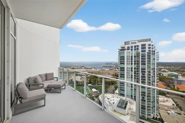 $2,275,000 | 175 1st Street South, Unit 3102, St. Petersburg, FL 33701