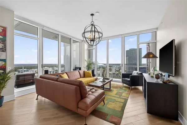 $2,275,000 | 175 1st Street South, Unit 3102, St. Petersburg, FL 33701