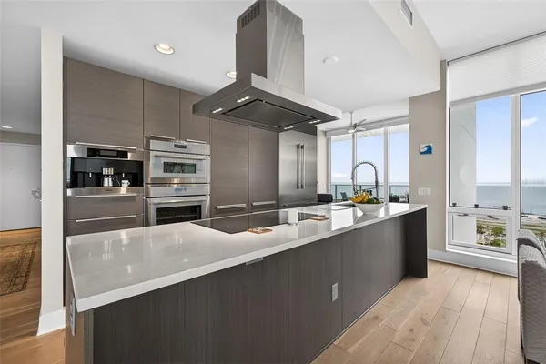 $2,275,000 | 175 1st Street South, Unit 3102, St. Petersburg, FL 33701