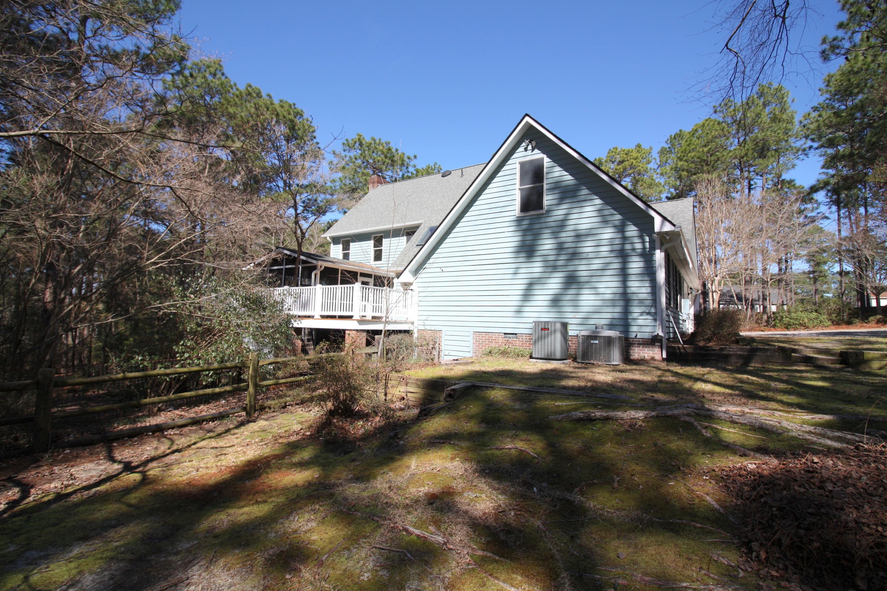 710 Wildwood Road Aberdeen, NC 28315 - Photo 3 of 46 IMG_0697