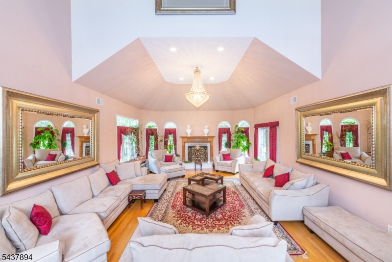 5 Raintree Court Kinnelon, NJ 07405 - Photo 8 of 44