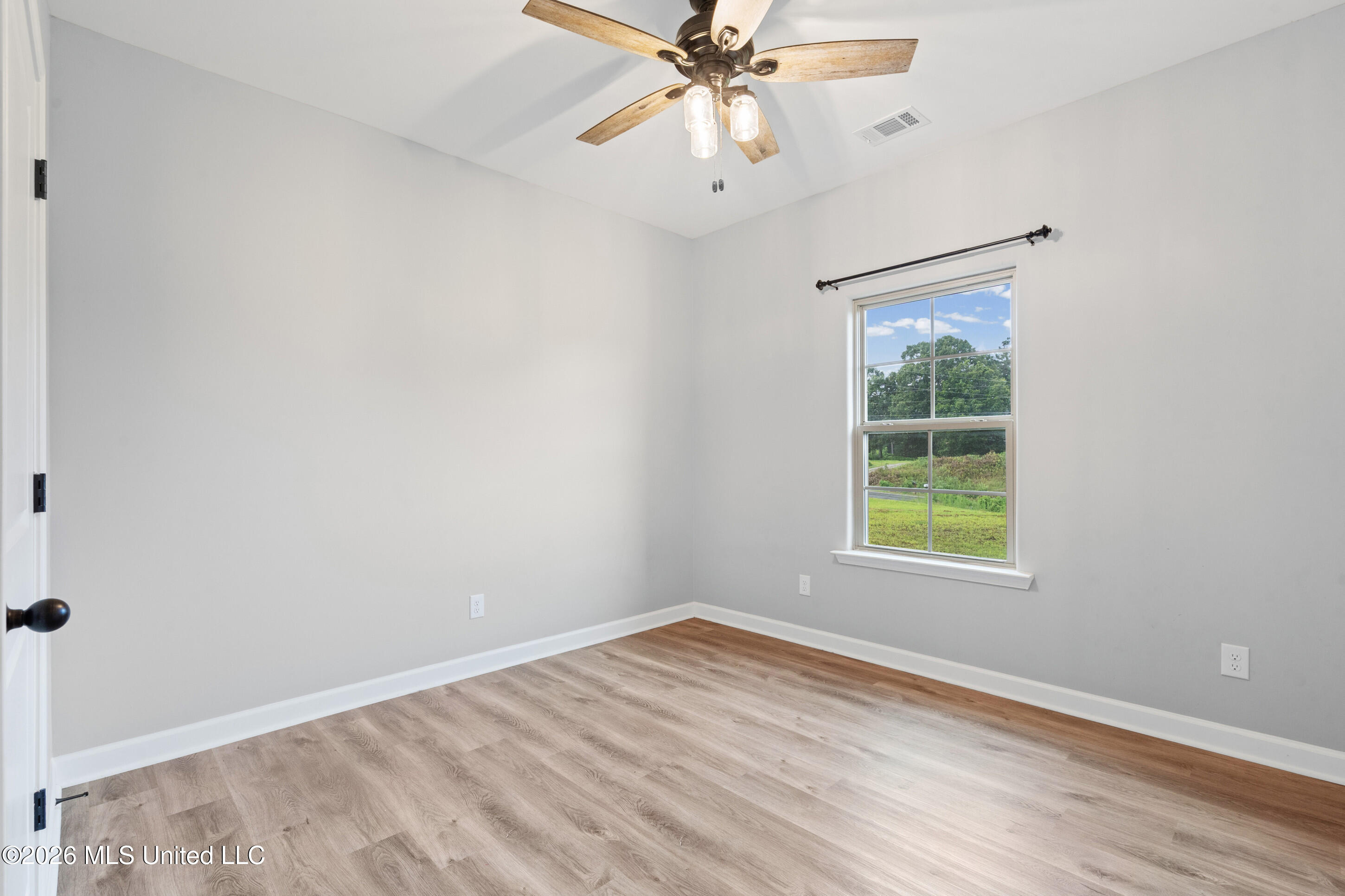 167 Chulahoma Road Holly Springs, MS 38635 - Photo 24 of 41 Bedroom 3
