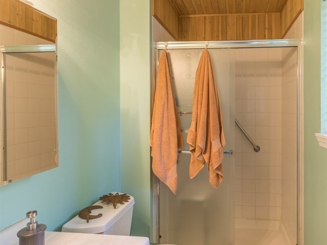 14620 North Lowe Road Mead, WA 99021 - Photo 14 of 20