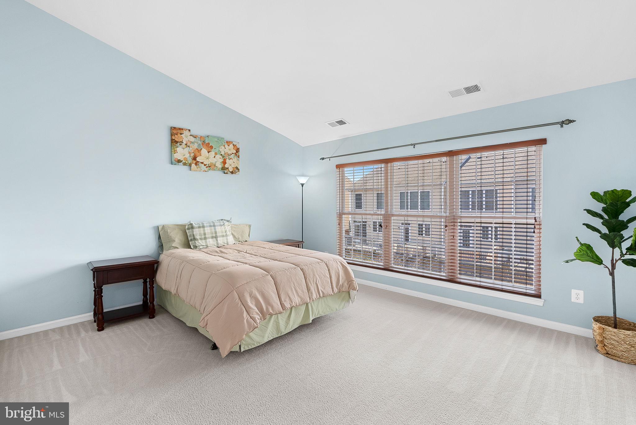 42593 Pine Forest Drive Chantilly, VA 20152 - Photo 21 of 33