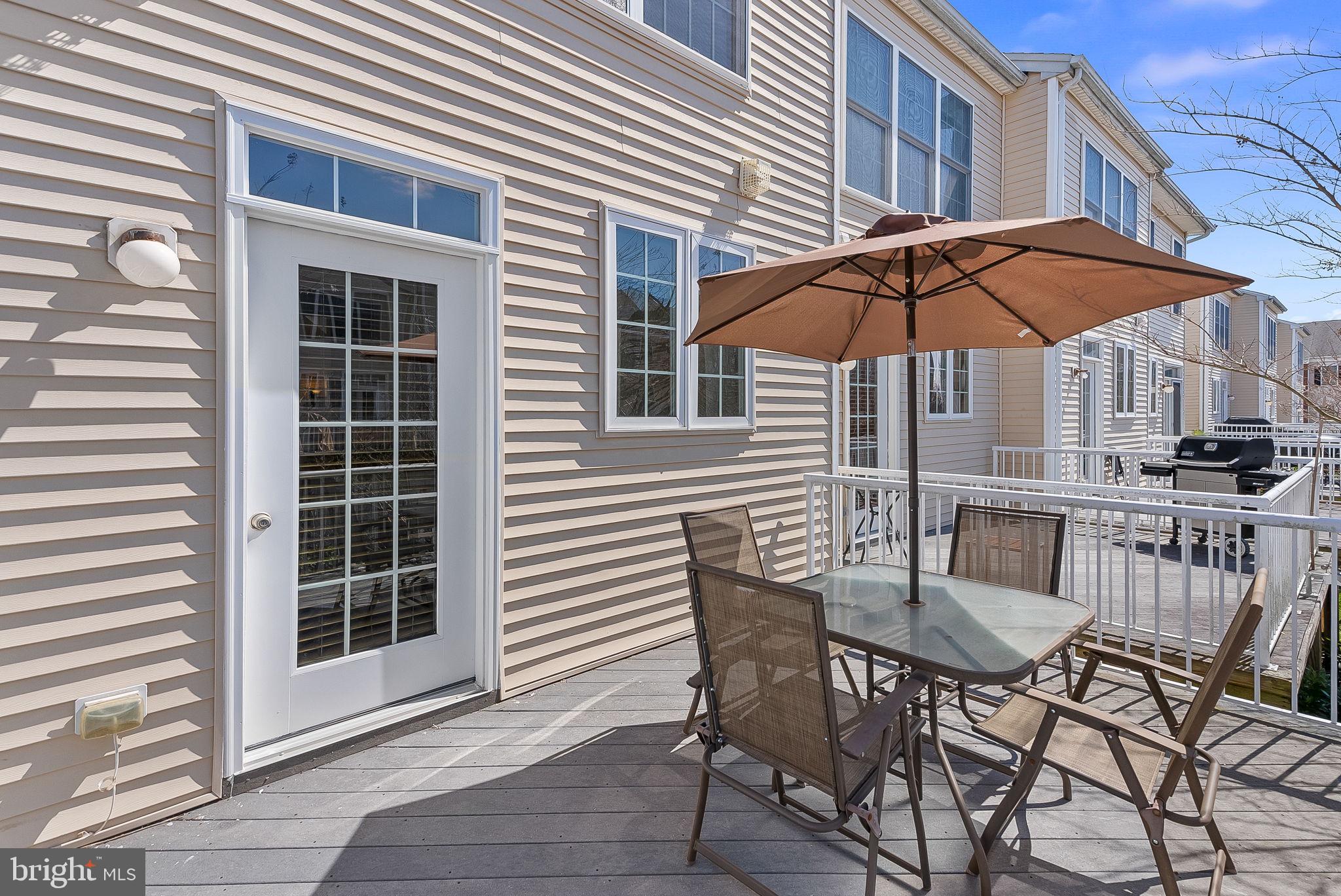 42593 Pine Forest Drive Chantilly, VA 20152 - Photo 29 of 33