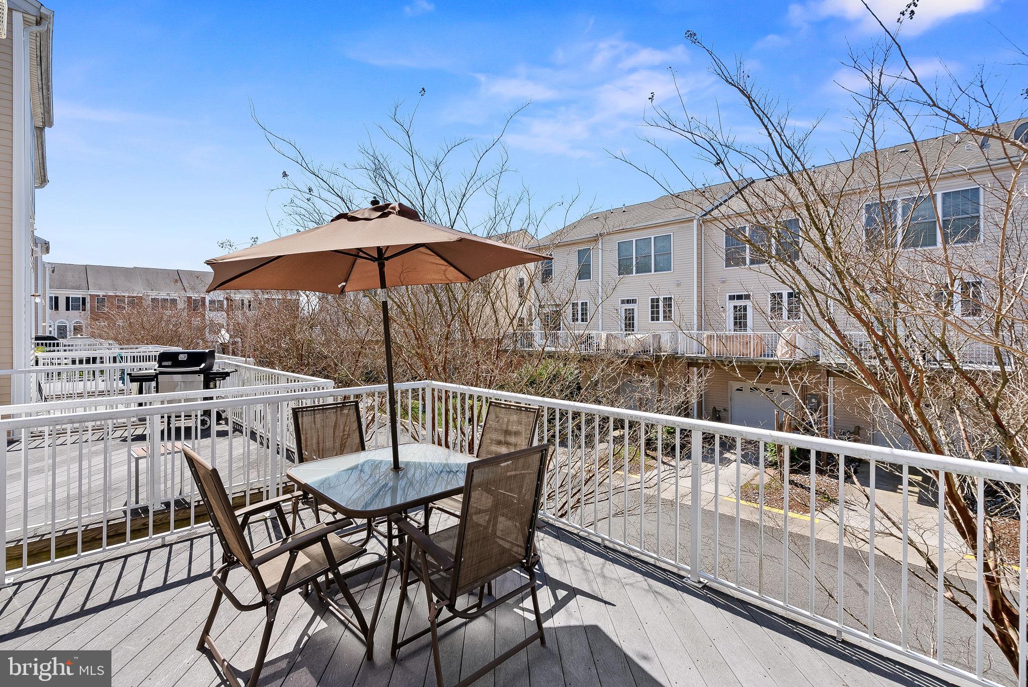 42593 Pine Forest Drive Chantilly, VA 20152 - Photo 30 of 33