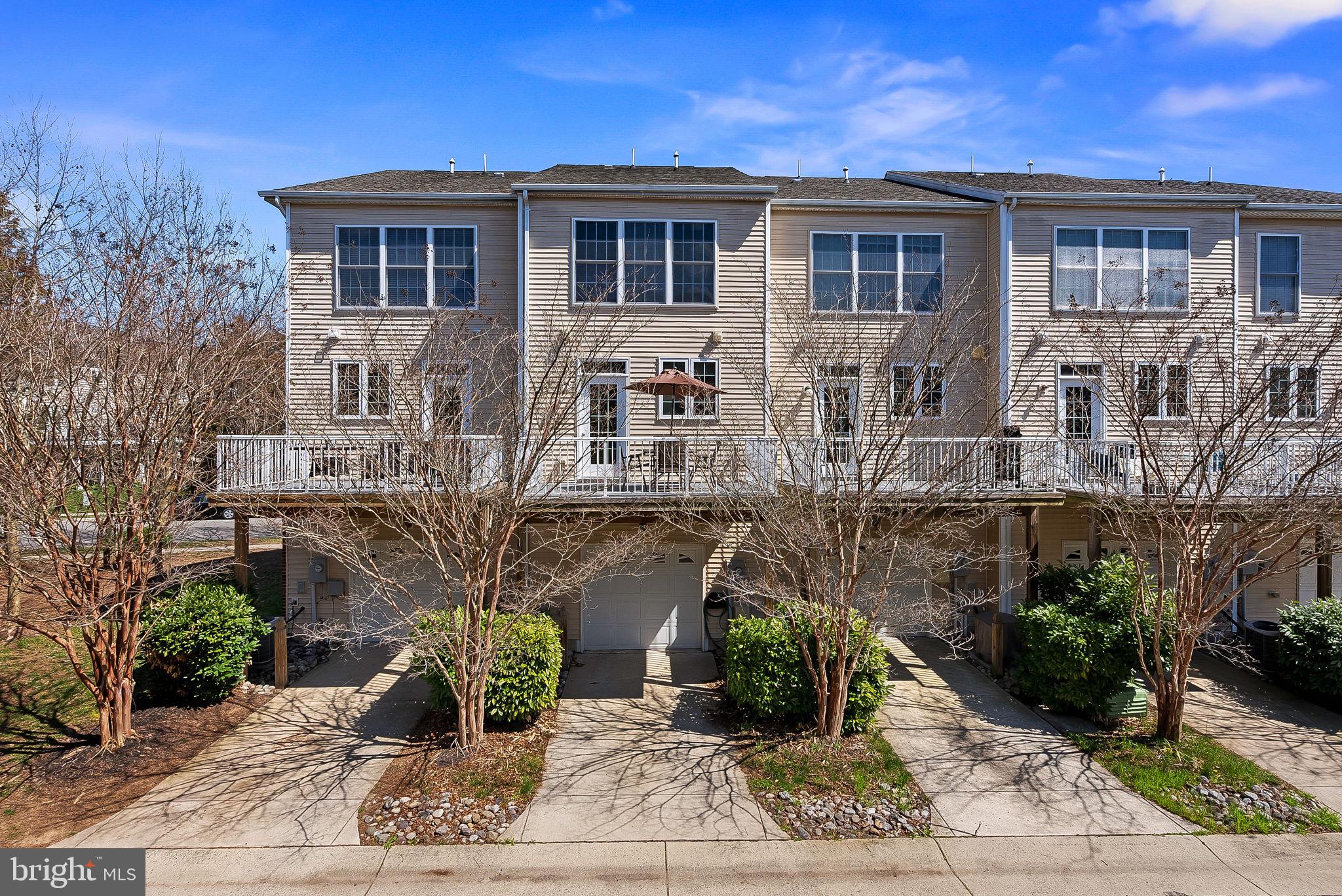 42593 Pine Forest Drive Chantilly, VA 20152 - Photo 31 of 33