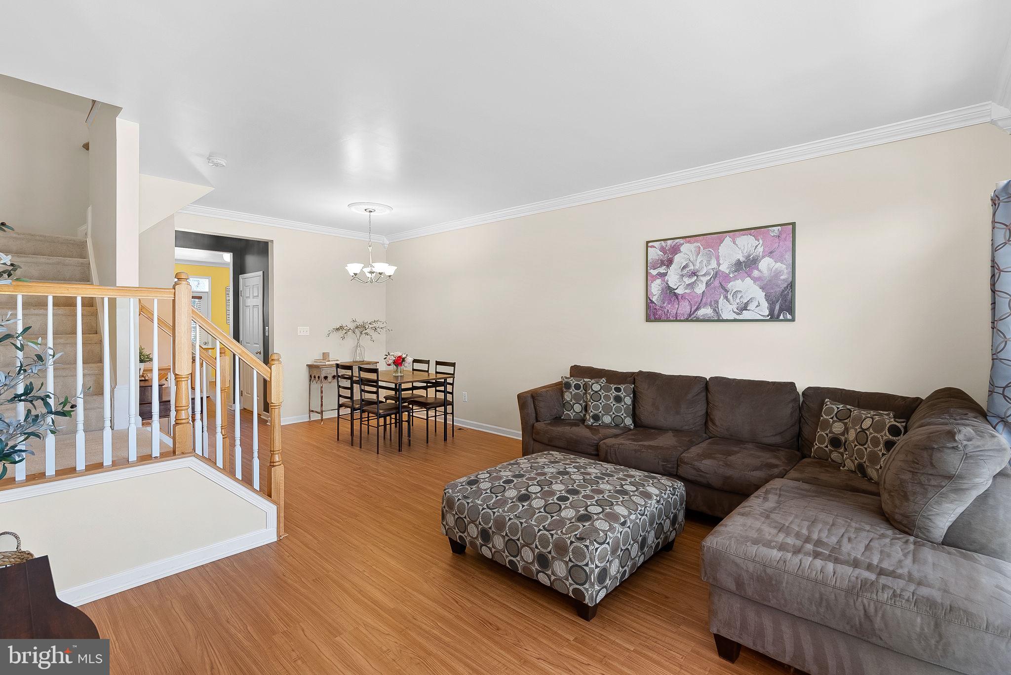 42593 Pine Forest Drive Chantilly, VA 20152 - Photo 10 of 33