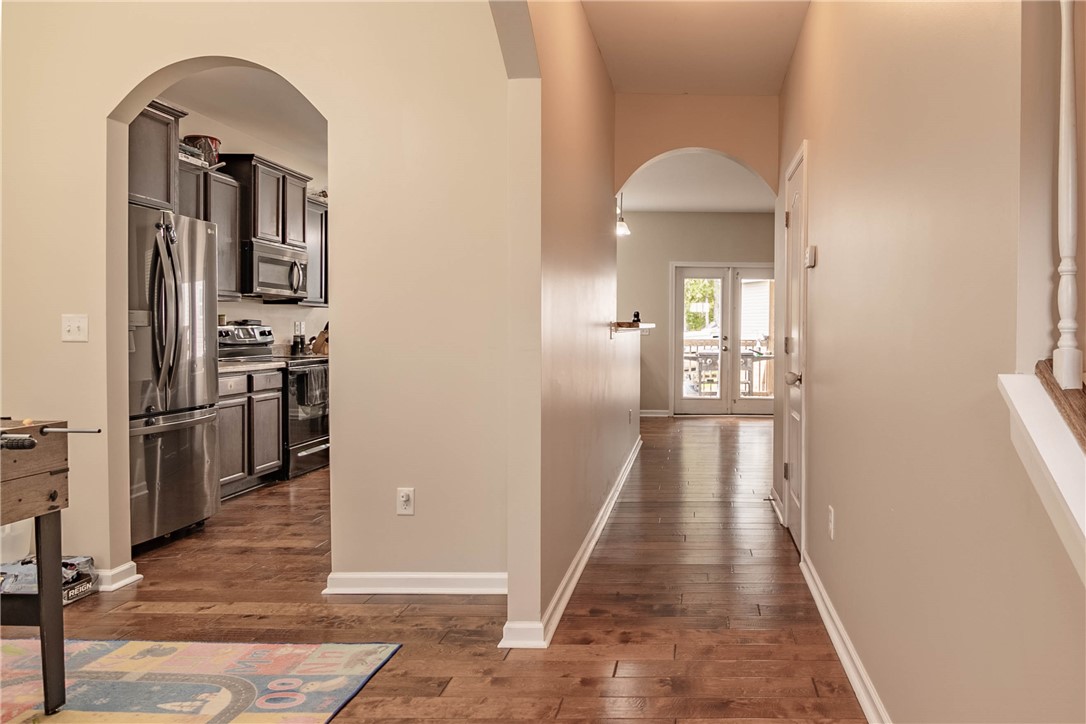 129 Saddlebrook Avenue Pickens, SC 29671 - Photo 13 of 38 Hallway