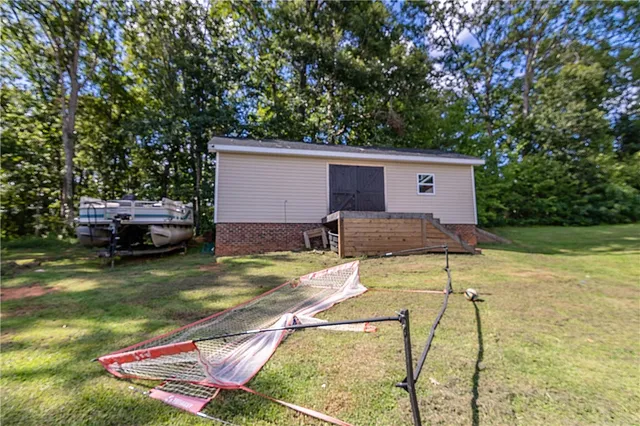 $400,000 | 129 Saddlebrook Avenue, Pickens, SC 29671