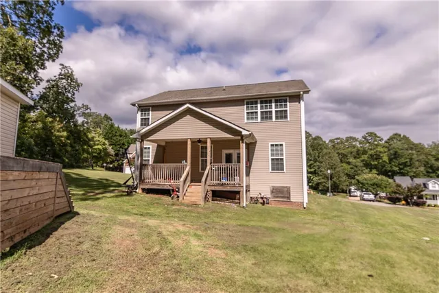 $400,000 | 129 Saddlebrook Avenue, Pickens, SC 29671