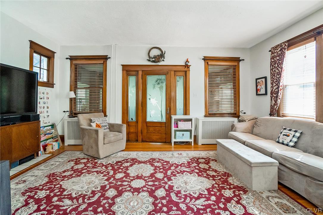 816 Stones Crossing Road Easton, PA 18045 - Photo 6 of 47 Gallery Image 6