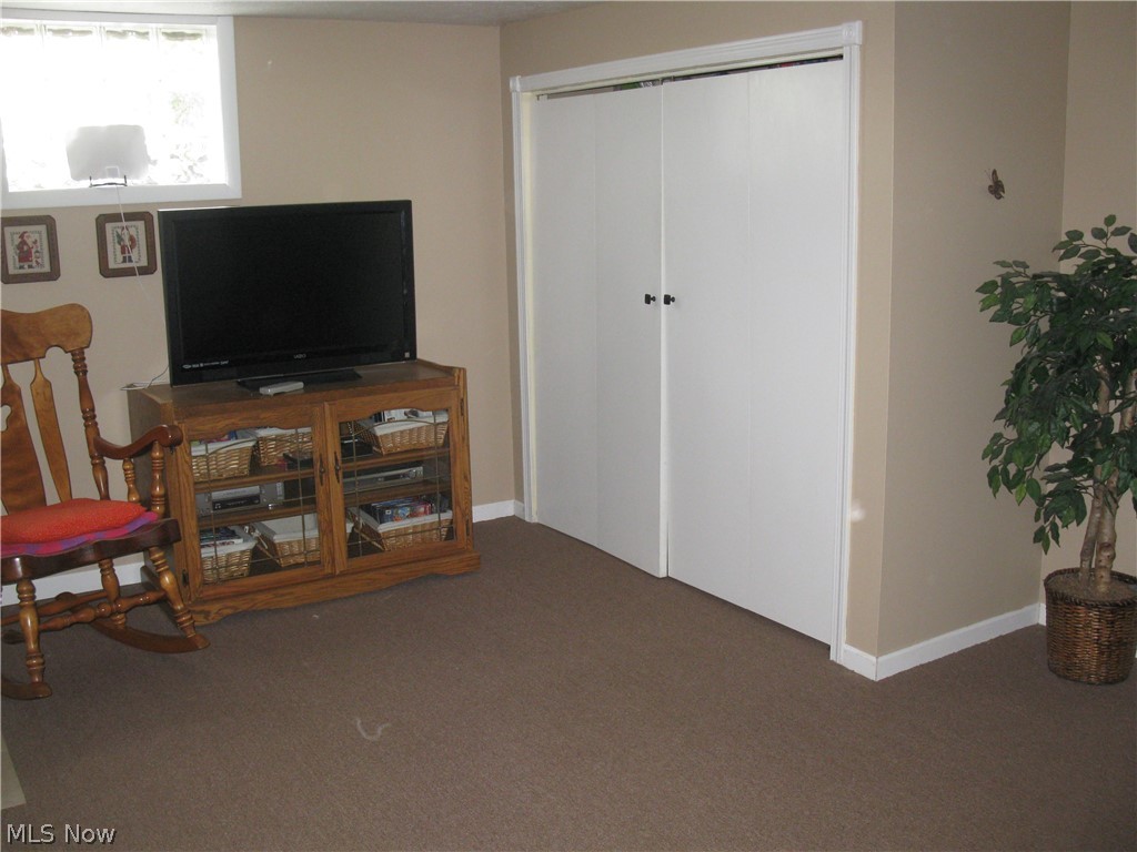 550 Como Street Struthers, OH 44471 - Photo 13 of 23 Gallery Image 13