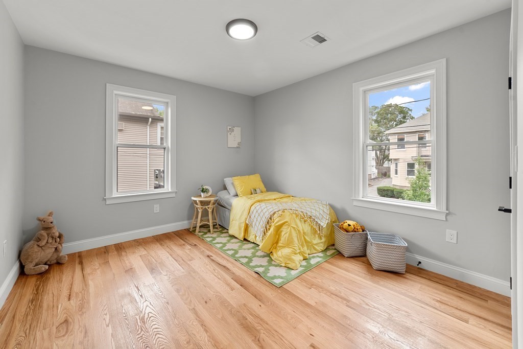 131 Rawson Road, Unit 1 Arlington, MA 02474 - Photo 13 of 36 Gallery Image 13