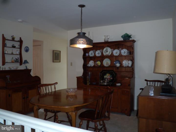 269 Valley Stream Lane Wayne, PA 19087 - Photo 6 of 10