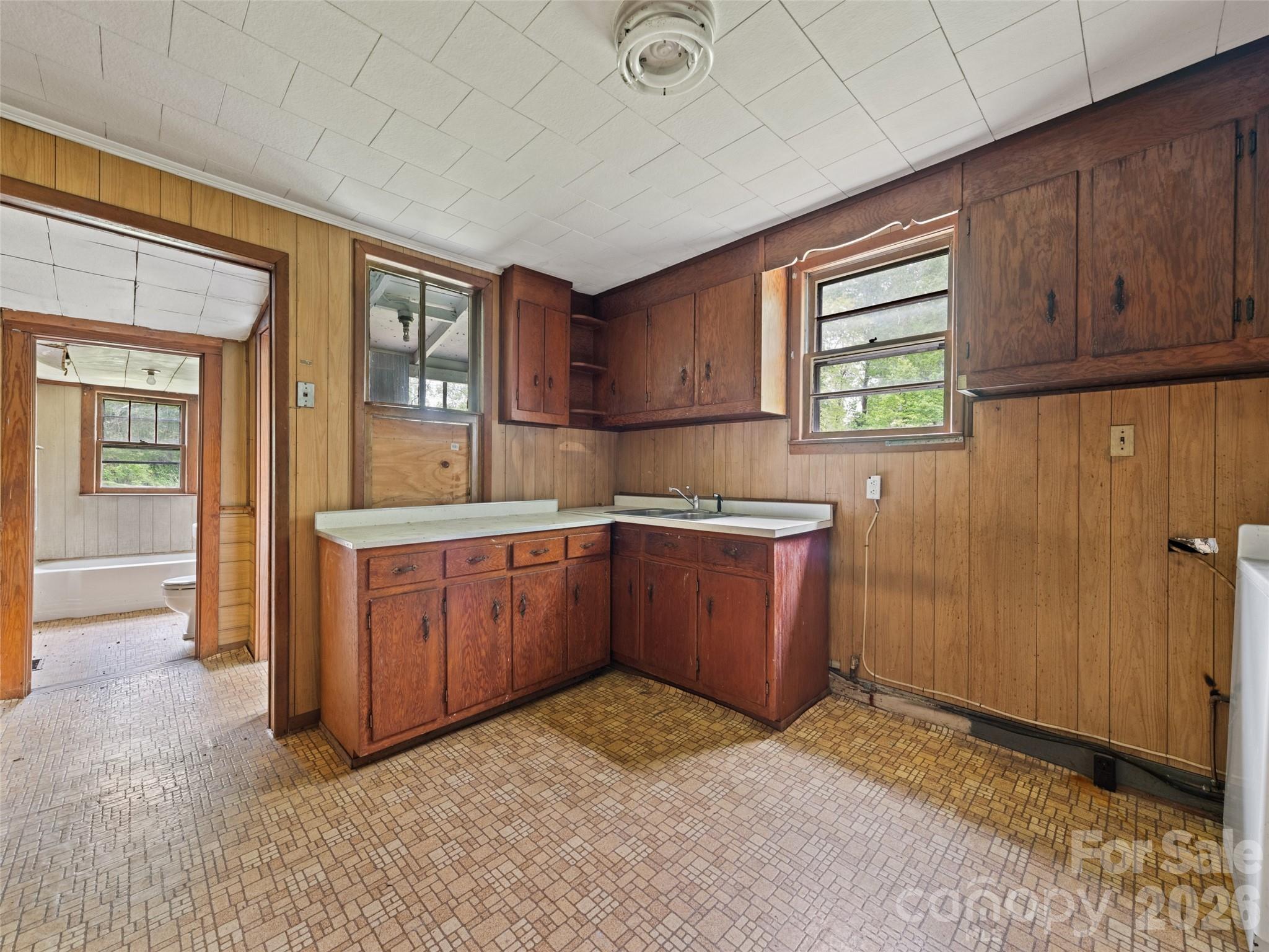 140 Old Leicester Road Asheville, NC 28804 - Photo 15 of 31