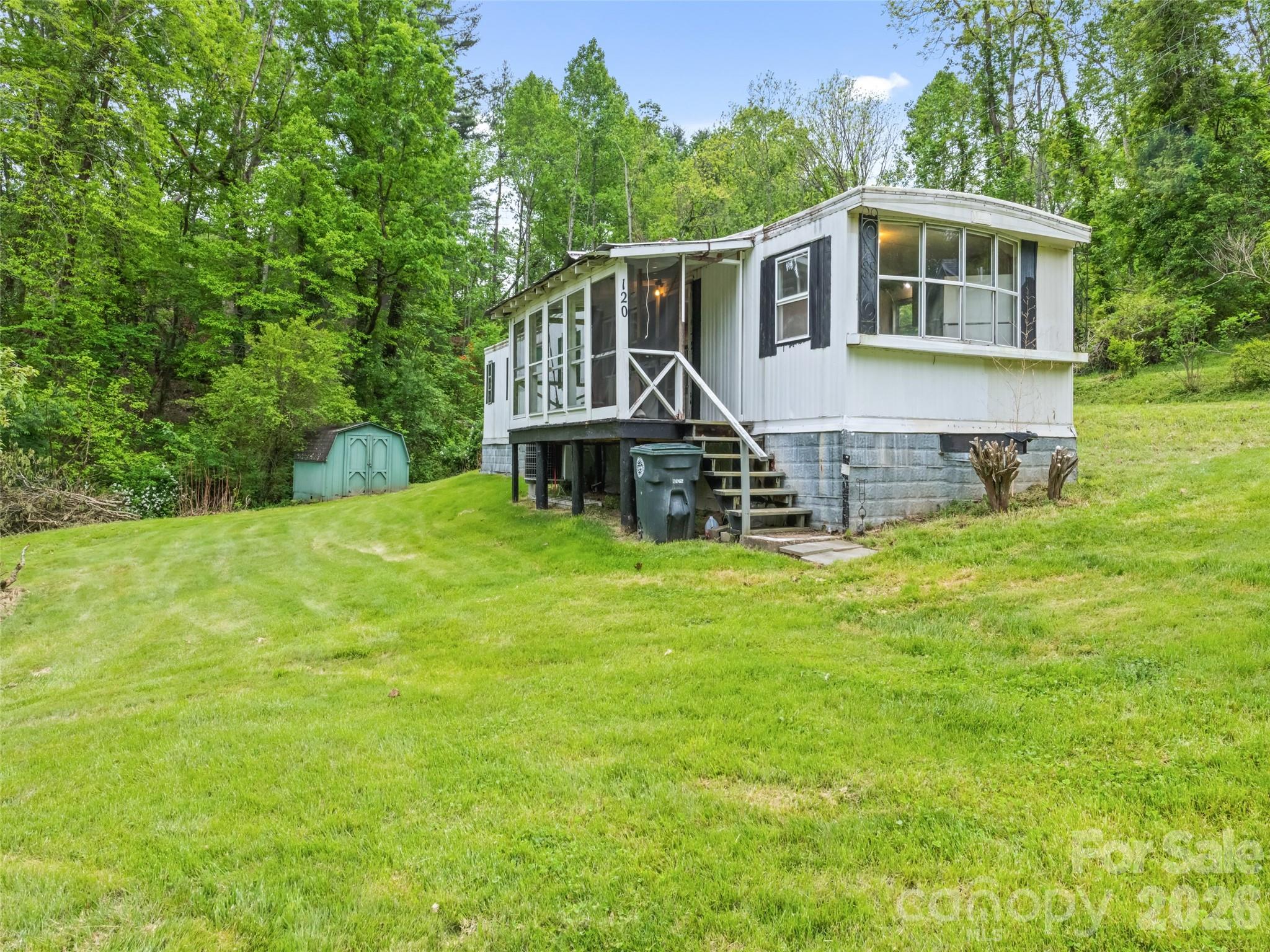 140 Old Leicester Road Asheville, NC 28804 - Photo 20 of 31