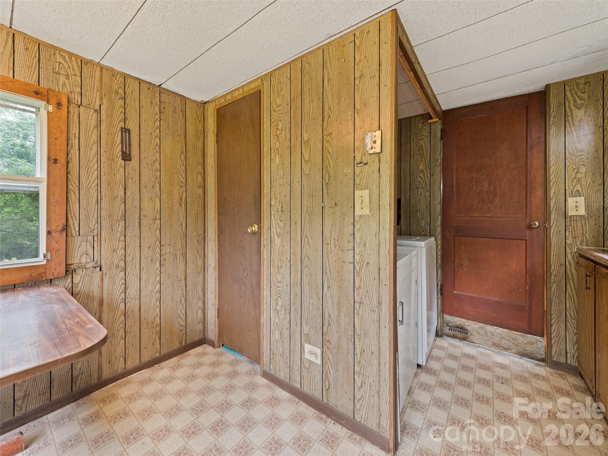 140 Old Leicester Road Asheville, NC 28804 - Photo 26 of 31