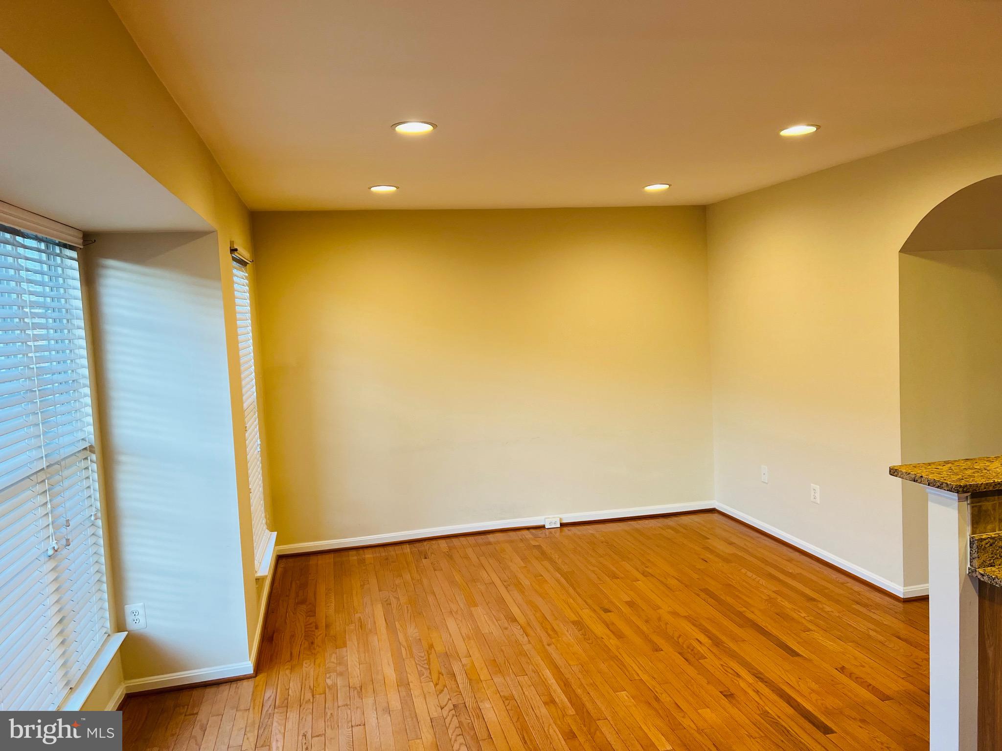 24640 Nettle Mill Square Aldie, VA 20105 - Photo 20 of 48