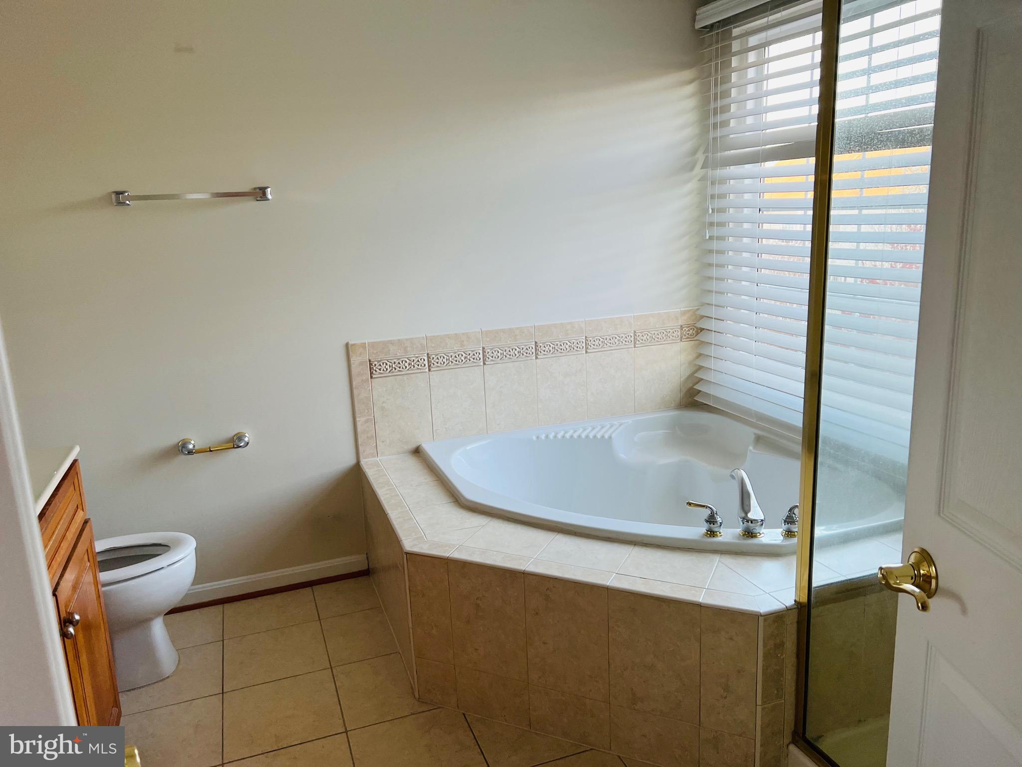 24640 Nettle Mill Square Aldie, VA 20105 - Photo 25 of 48