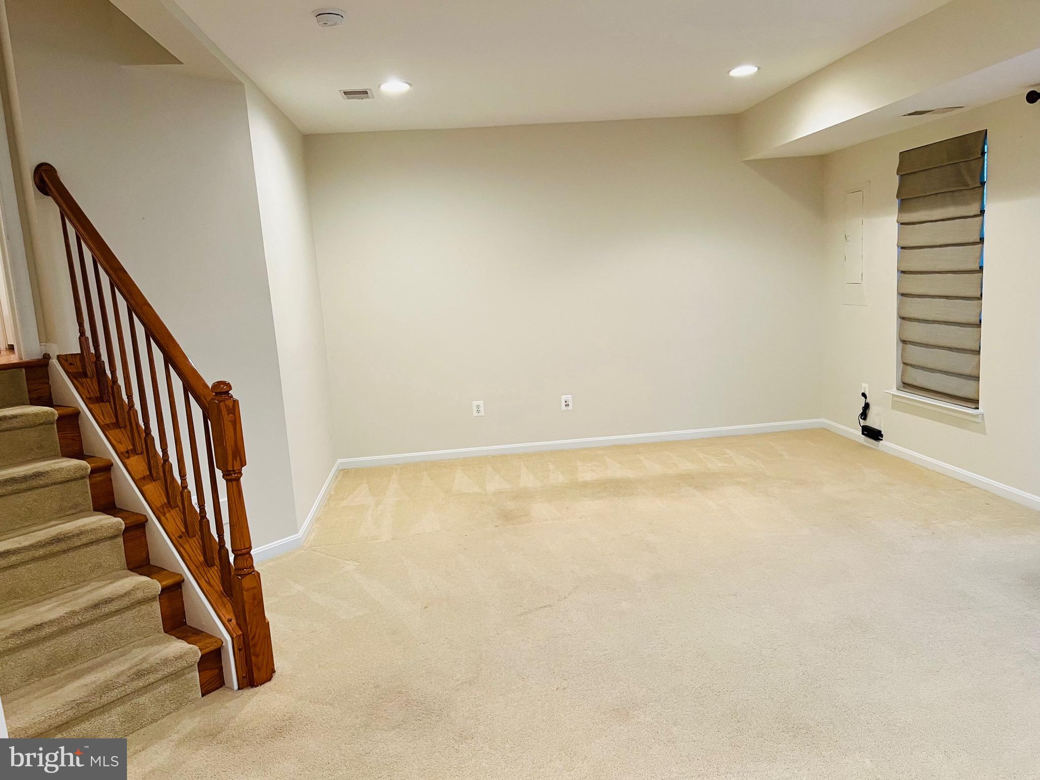 24640 Nettle Mill Square Aldie, VA 20105 - Photo 33 of 48