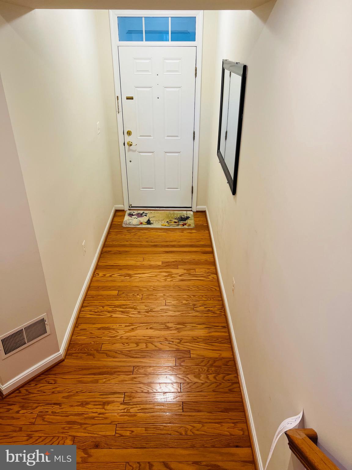 24640 Nettle Mill Square Aldie, VA 20105 - Photo 6 of 48