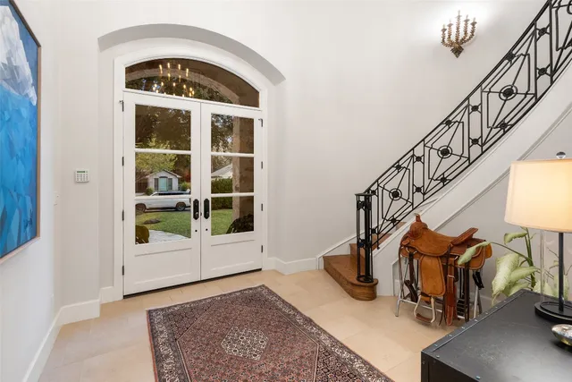 $4,000,000 | 327 Meadowlakes Drive, Meadowlakes, TX 78654