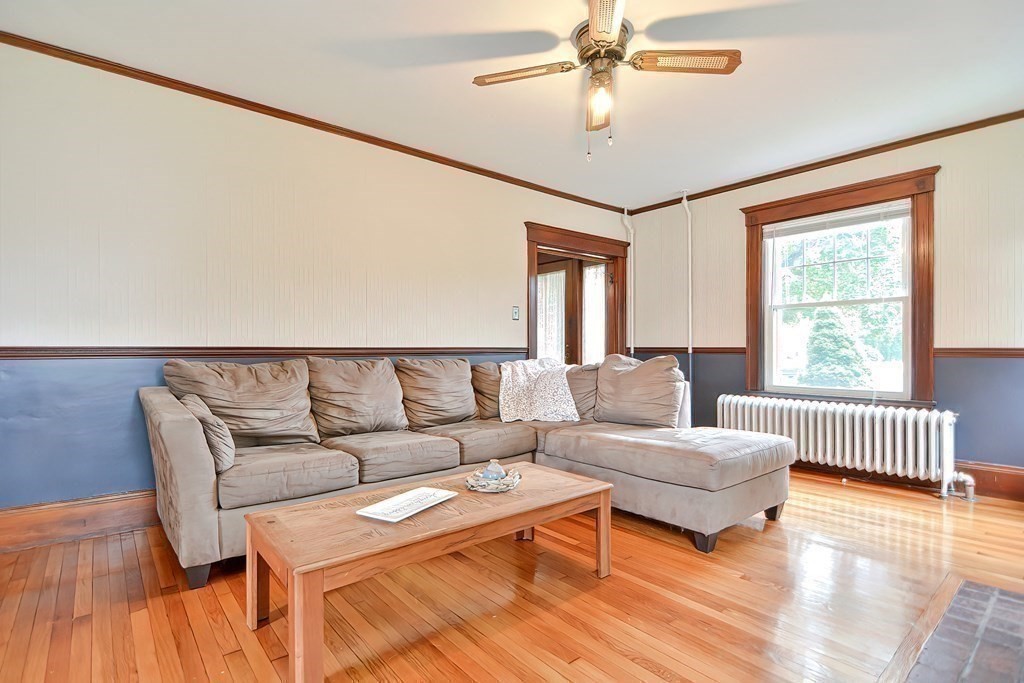 94 Rivulet Street Uxbridge, MA 01569 - Photo 15 of 37 Gallery Image 15