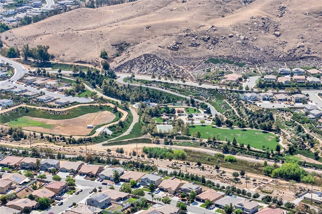 19794 Barnfield Place Riverside, CA 92507 - Photo 32 of 32 Spring Mountain Ranch Park